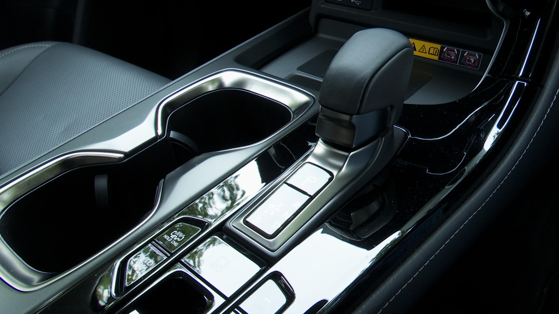 LEXUS NX ESTATE 350h 197 F-Sport 5dr E-CVT [Pan roof]